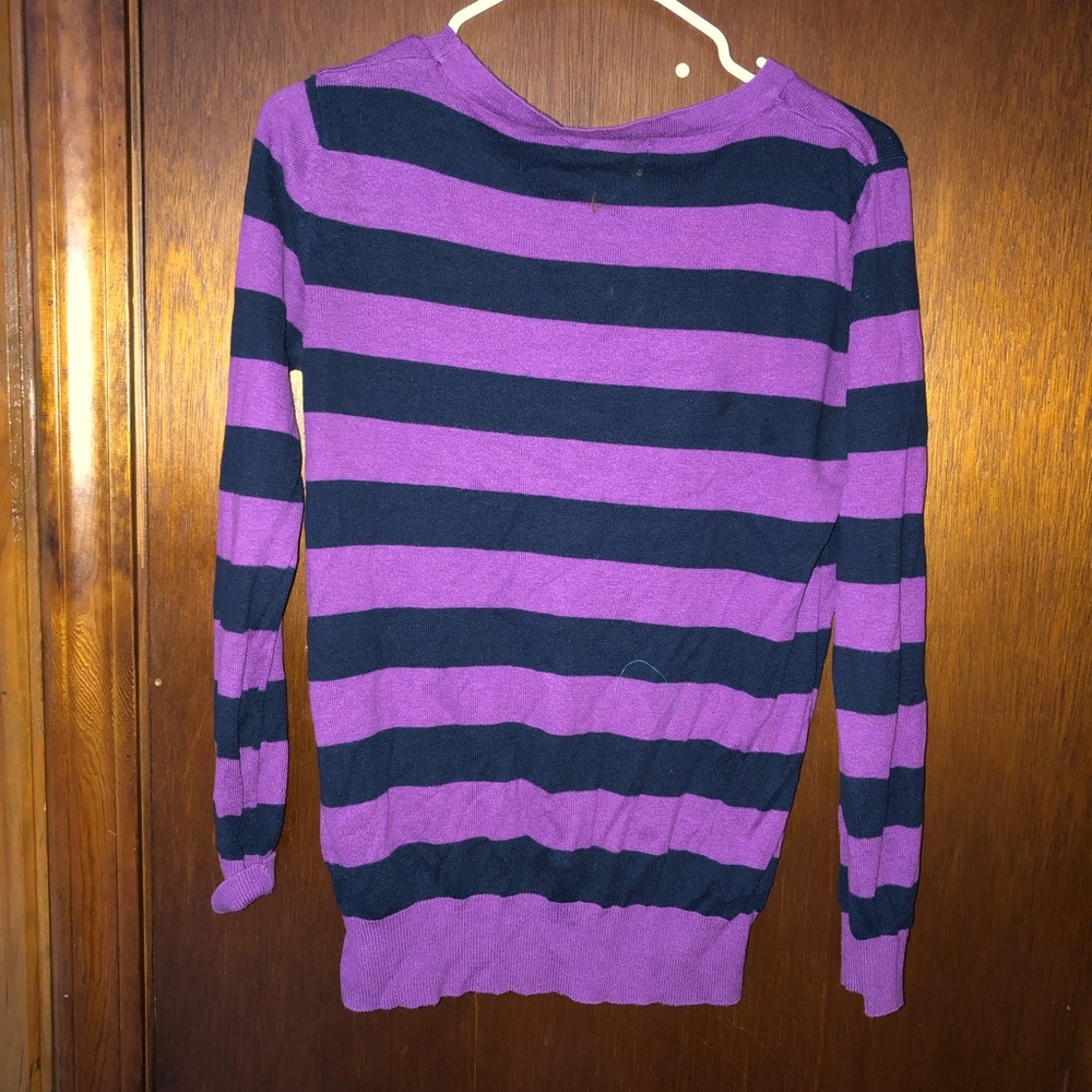 Sweater - Picture 2 of 2